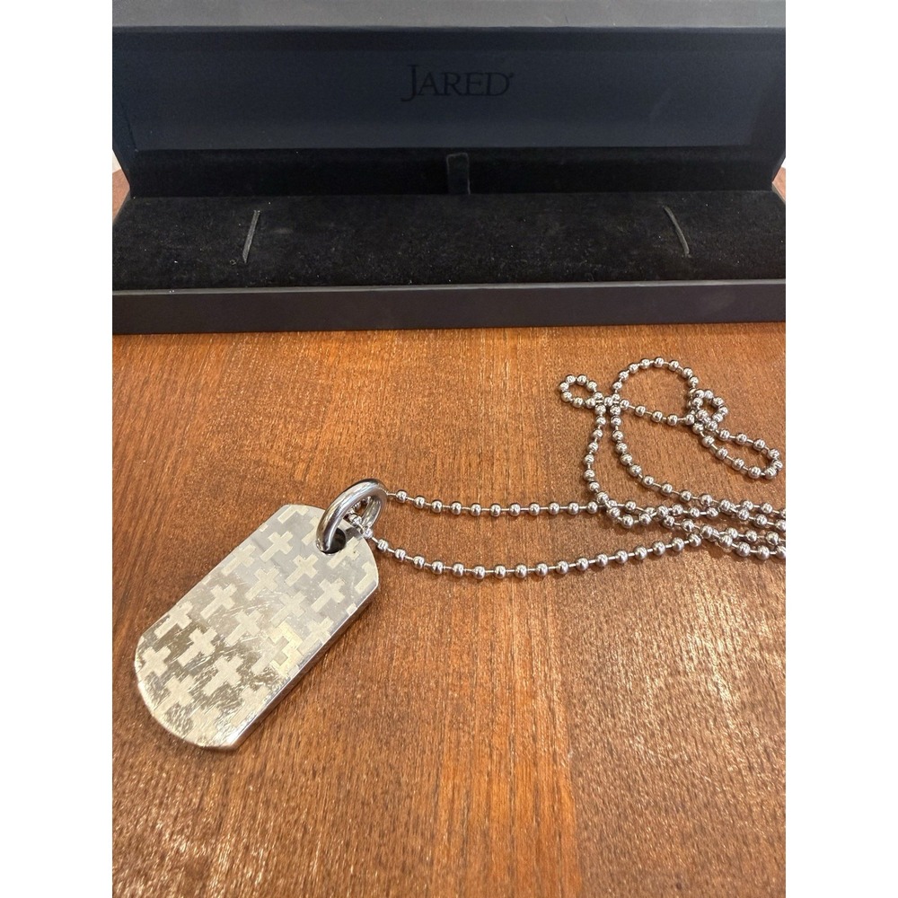 Jared Cross Pattern Dog Tag Pendant Necklace Silver Tone